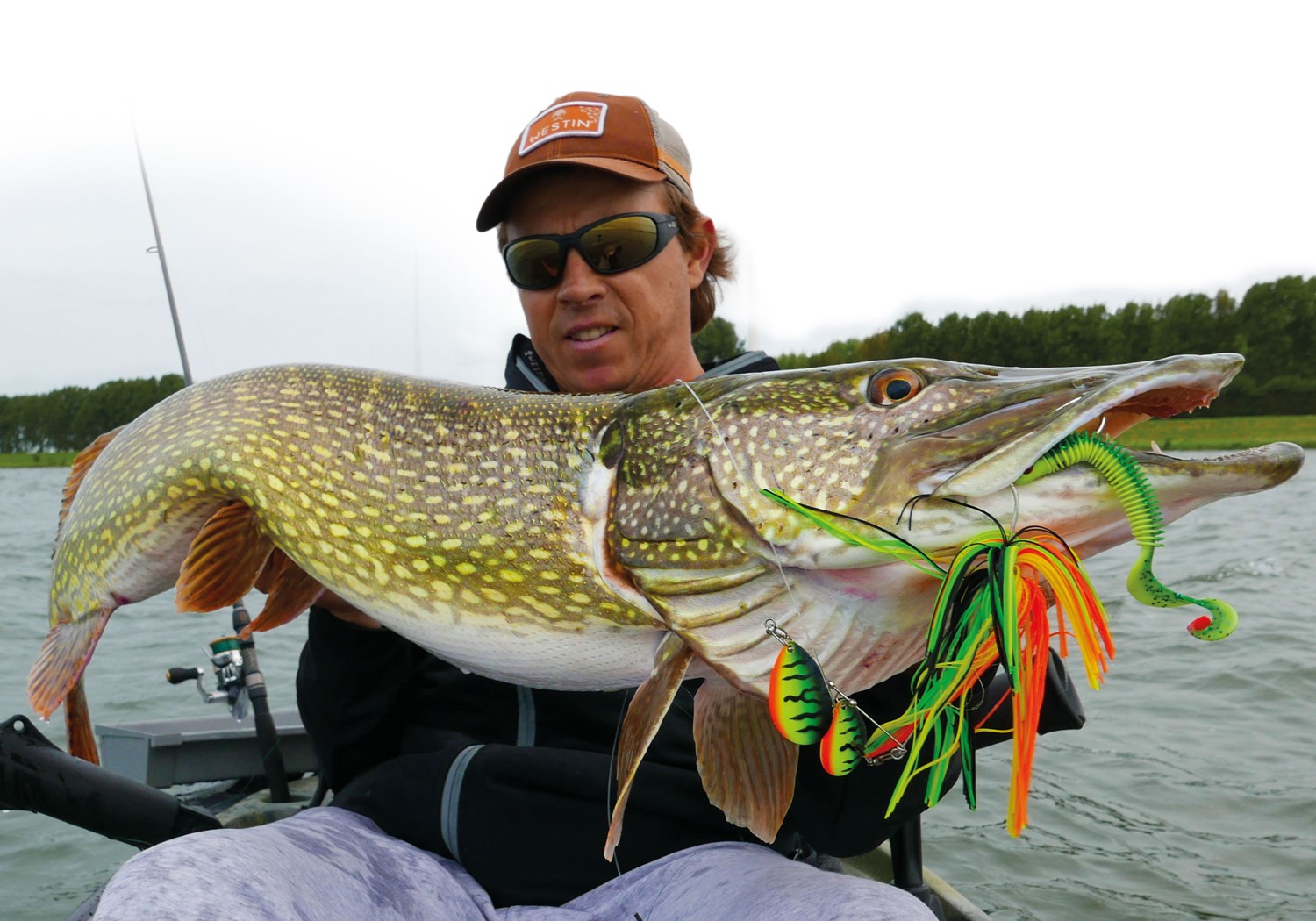 Pike fishing clearance
